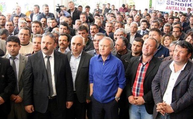 Muratpaşalı İşçilerin Sözleşmeleri Yeniledi 2