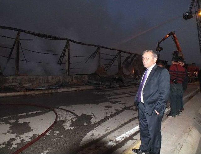 Körfez deki Yangın Altı Saatlik Çalışmayla Söndürüldü 2