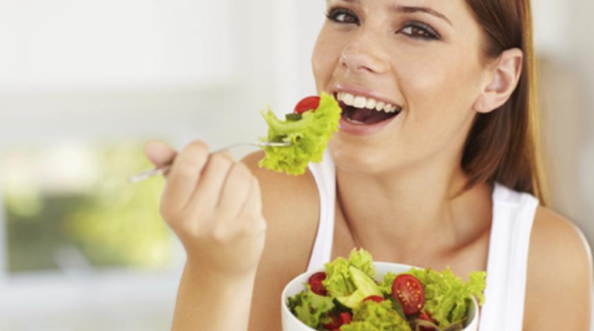 Yaz d&ouml;neminde beslenme nasıl olmalı?