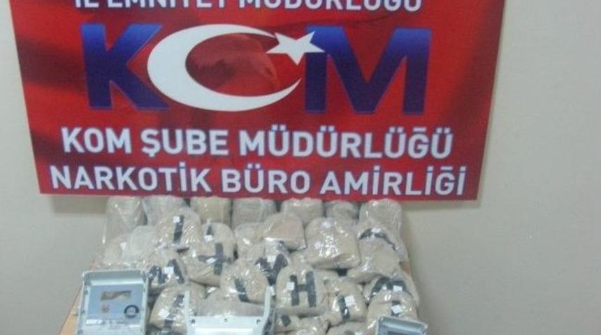 Elektrik Sayacı İ&ccedil;erisinde 15 Kilo 738 Gram Eroin Ele Ge&ccedil;irildi