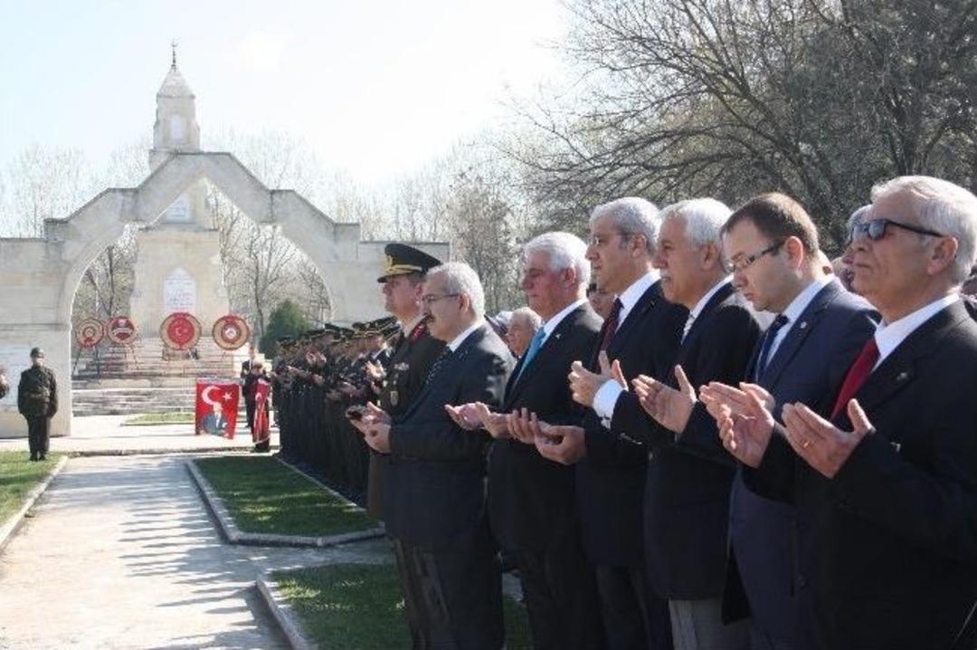 &Ccedil;anakkale Şehitleri Edirne'de T&ouml;renle Anıldı