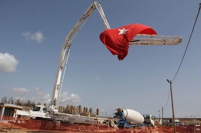 Bakan &Ccedil;elik, Şanlıurfa da Ağız Ve Diş Sağlığı Hastanesi nin Temel Atma T&ouml;renine Katıldı 1