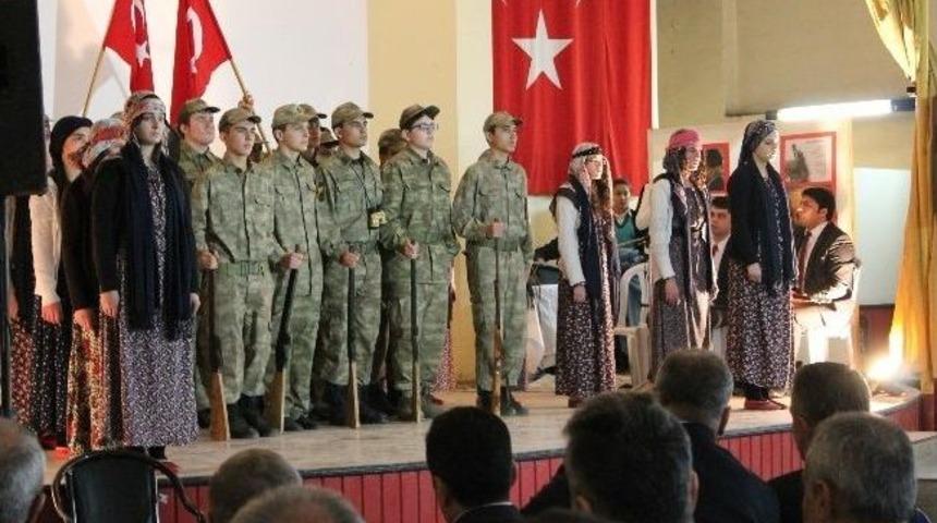 Vezirk&ouml;pr&uuml;&rsquo;de Şehitler Anıldı