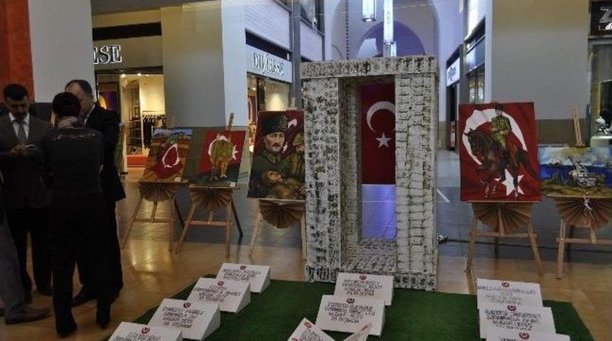 &Ccedil;anakkale Şehitliğini Forum Kayseri&rsquo;ye Taşıdılar