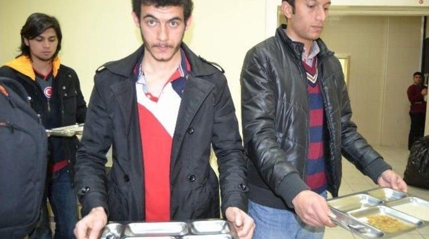 "bu Men&uuml;den Tatmayana Bug&uuml;nk&uuml; Yemek Haram Olsun"