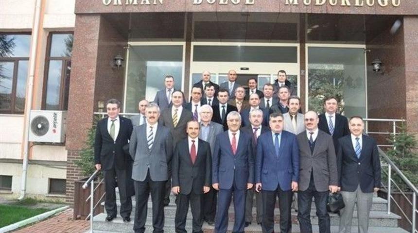 Temur, Orman B&ouml;lge M&uuml;d&uuml;rl&uuml;ğ&uuml;n&uuml; Ziyaret Etti