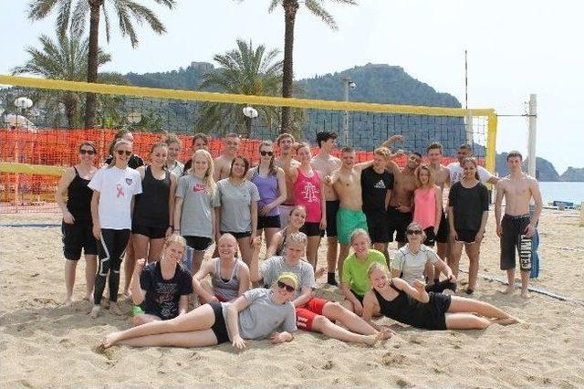 Danimarkalı Voleybolcular Alanya&rsquo;da Kampa Girdi 1