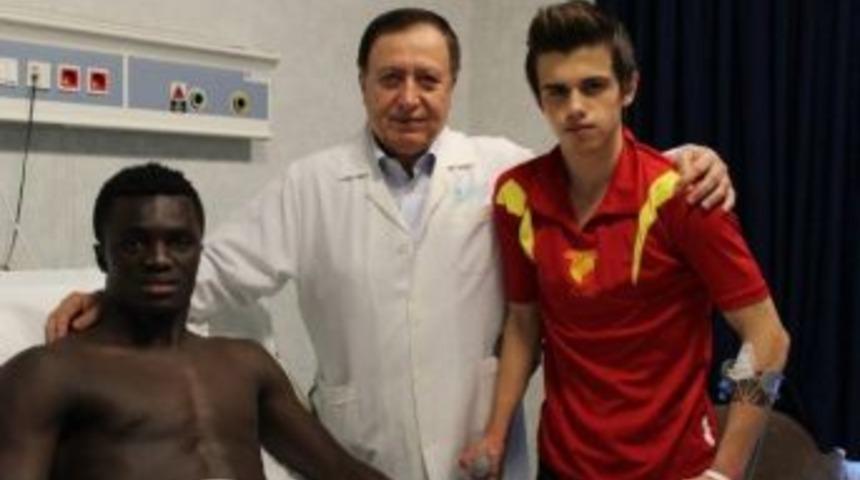 Karikari &lsquo;ye 6 Hafta, Kubilay&rsquo;a 6 Hafta Futbol Yasak