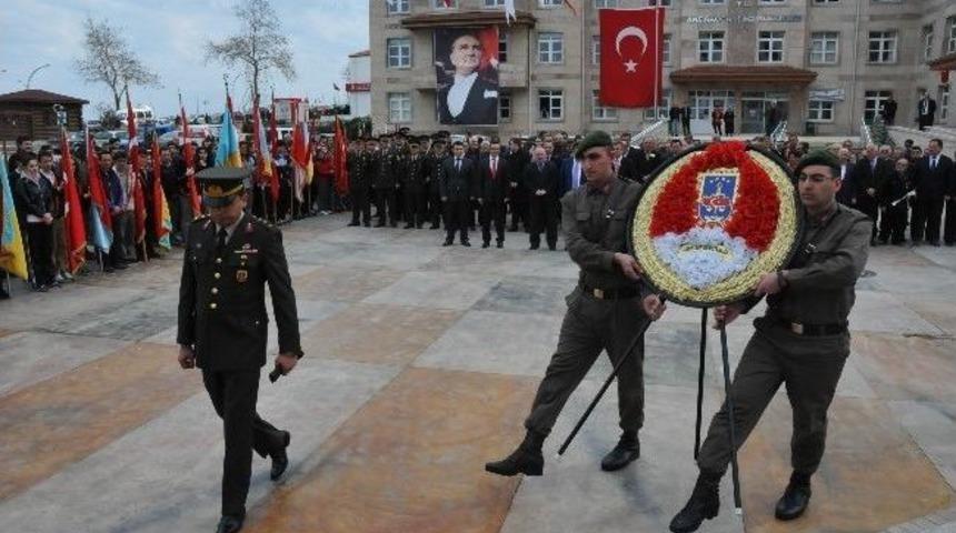 Ak&ccedil;akoca 18 Mart &Ccedil;anakkale Zaferi Coşku İle Kutlandı