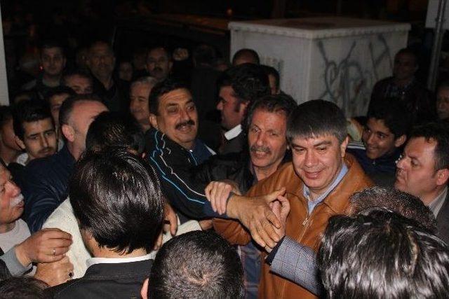 Ak Parti Adayı T&uuml;rel, Mahalle Mitingleri Yaptı 1