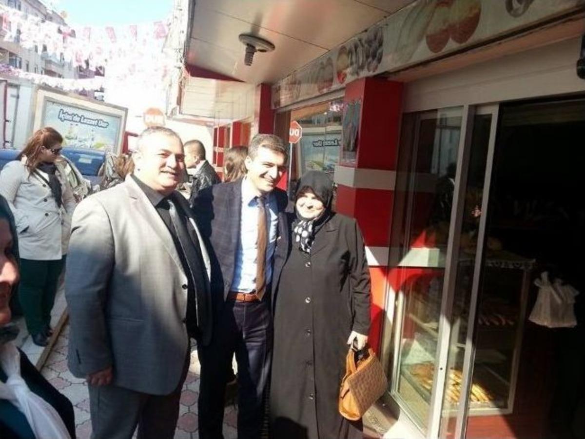 Ak Parti Ak&ccedil;akoca Belediye Başkan Adayı Yemenici Esnafları Ziyaret Ediyor