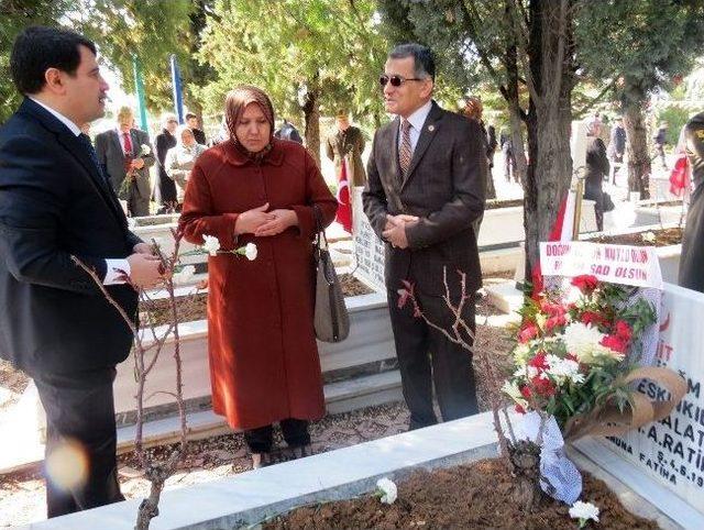 Şehitleri Anma Günü'nde Şehit Üsteğmenin Doğum Günü Kutlandı