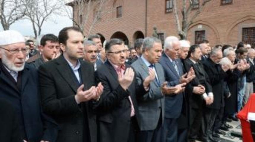 Rıza Ulucak Dualarla Uğurlandı