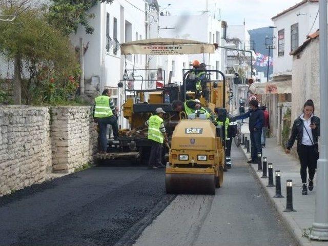 Fen İşleri Çalışıyor, Bodrum Yenileniyor