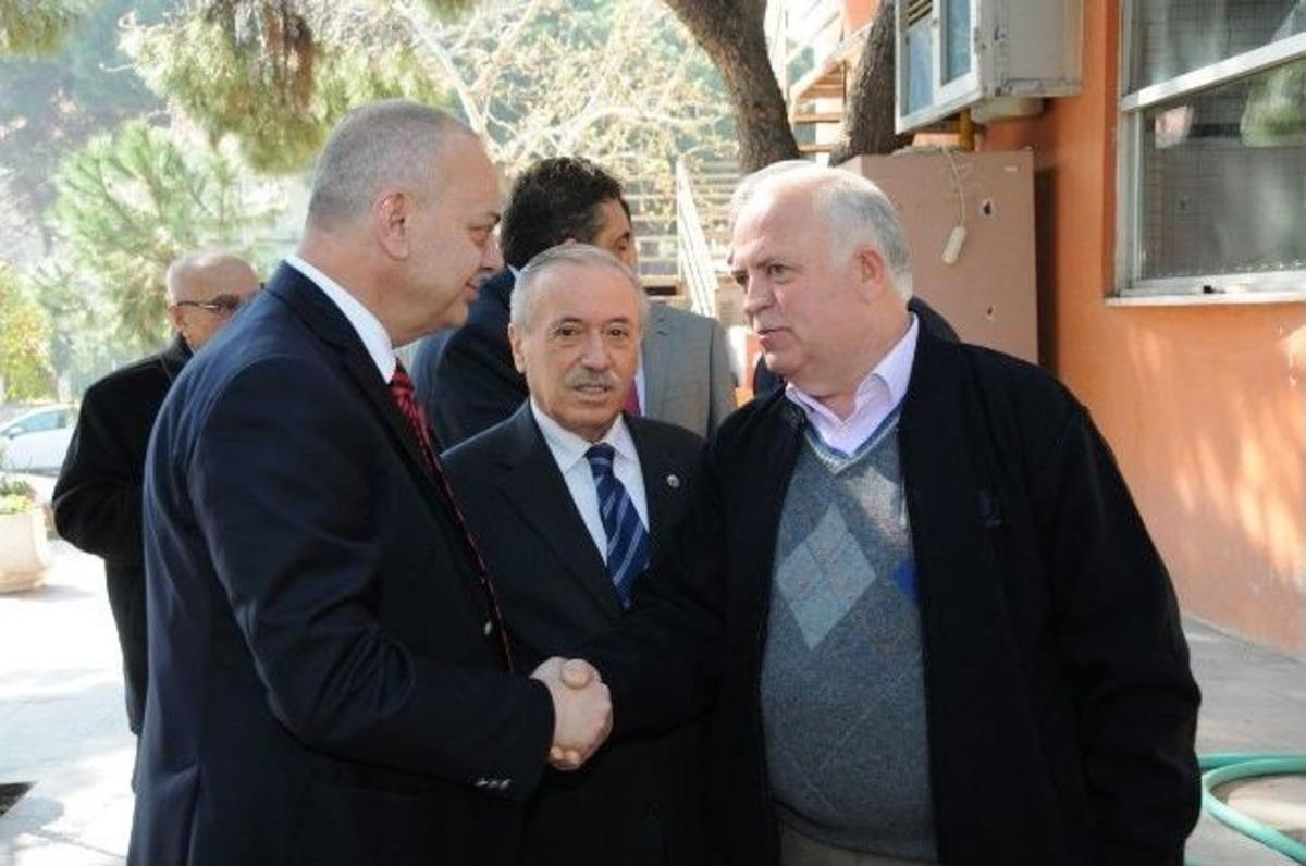 Eski Başkan Atılgan&rsquo;dan Erg&uuml;n&rsquo;e &Ouml;vg&uuml;