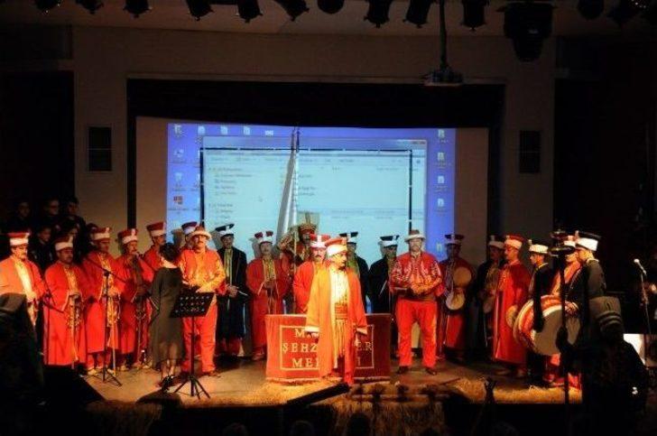 Çanakkale Şiirler Ve Türkülerle Yad Edildi G4