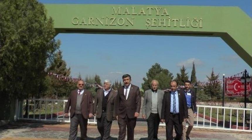 Kıtlık, Şehitliği Ziyaret Etti