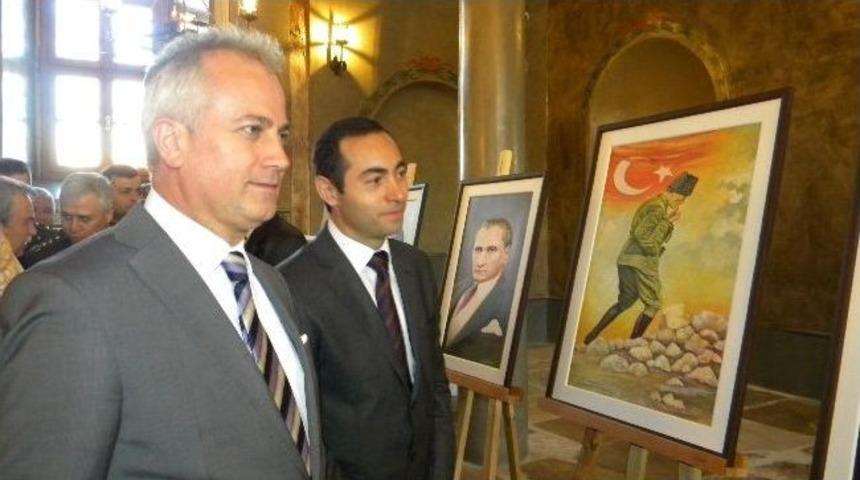 Edirne'de Mustafa Kemal Atat&uuml;rk Sergisi A&ccedil;ıldı