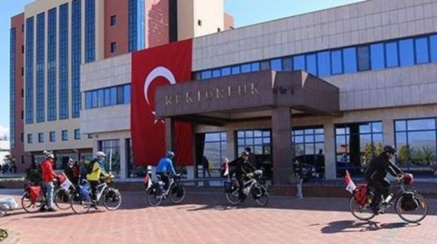 Bisikletle &Ccedil;anakkale Turuna &Ccedil;ıktılar