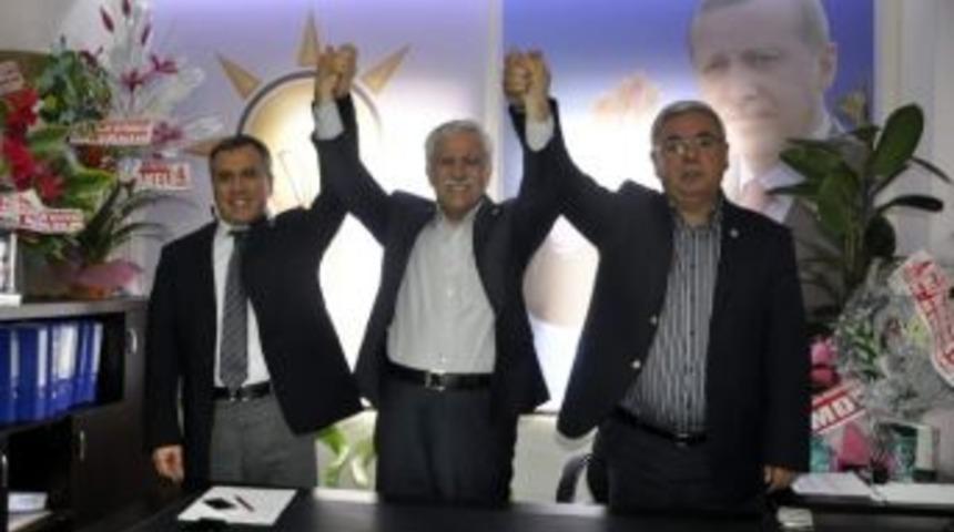 Metiner&rsquo;den, Toprak&rsquo;a Destek