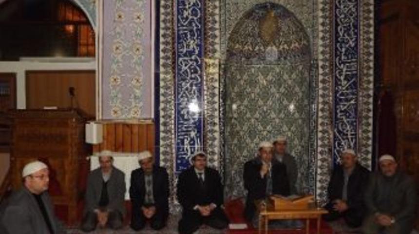 Daday'da &Ccedil;anakkale Şehitleri İ&ccedil;in Mevlit Okutuldu