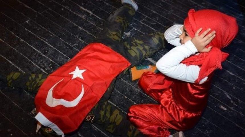 Viranşehir'de &Ccedil;anakkale Zaferi'nin 99. Yıld&ouml;n&uuml;m&uuml; Kutlandı