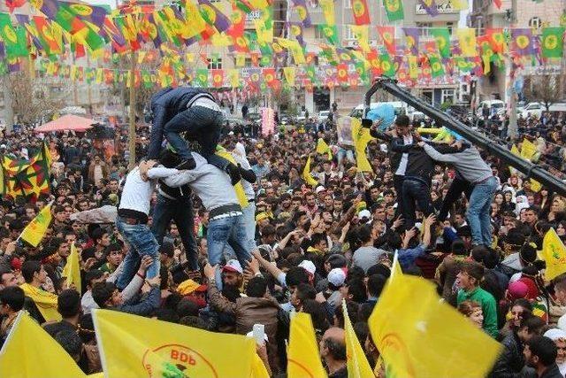 Mardin’de Nevruz Kutlaması