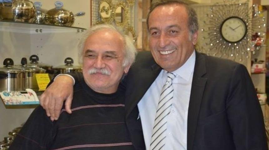 Mhp Adayı İpek, "vatandaşımızın Desteği İle Y&uuml;r&uuml;yoruz"