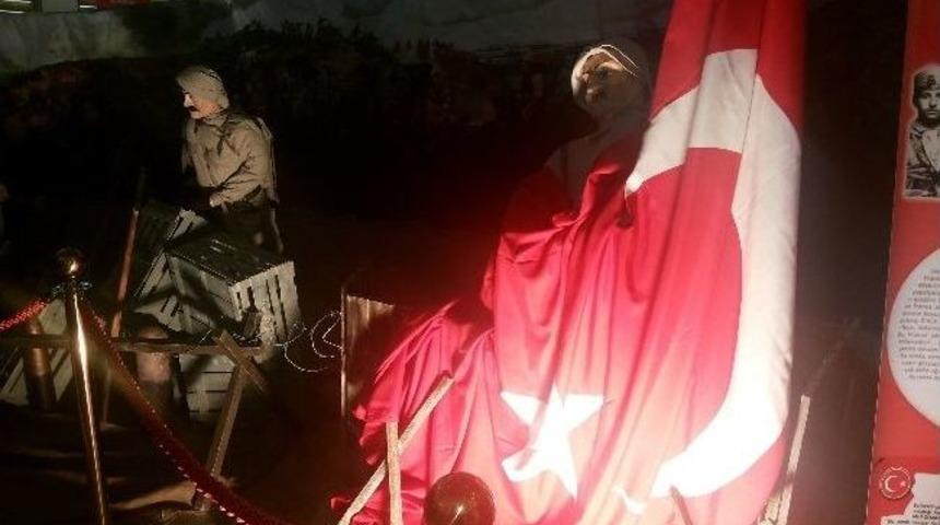 Tekira Avm&rsquo;den &Ccedil;anakkale Şehitleri&rsquo;ni Anma G&uuml;n&uuml;&rsquo;nde Duygulandıran Etkinlik