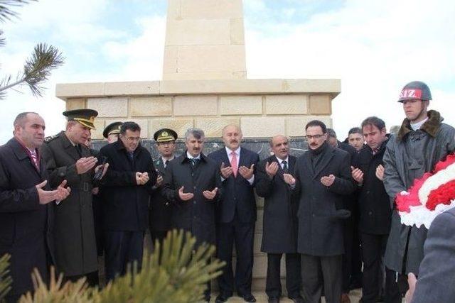 Çanakkale Şehitleri Rahmet Ve Minnetle Anıldı