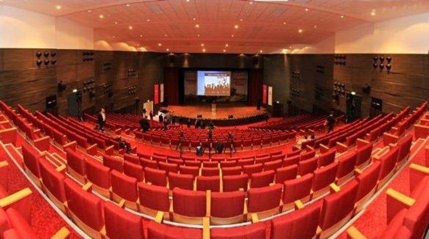 Başkan Topbaş&rsquo;tan Hayvanat Bah&ccedil;esi M&uuml;jdesi