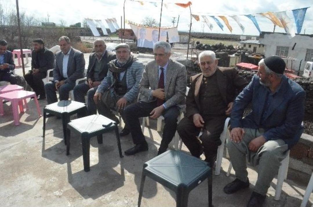 Ensarioğlu Ve Kurt Hastaları Ziyaret Etti