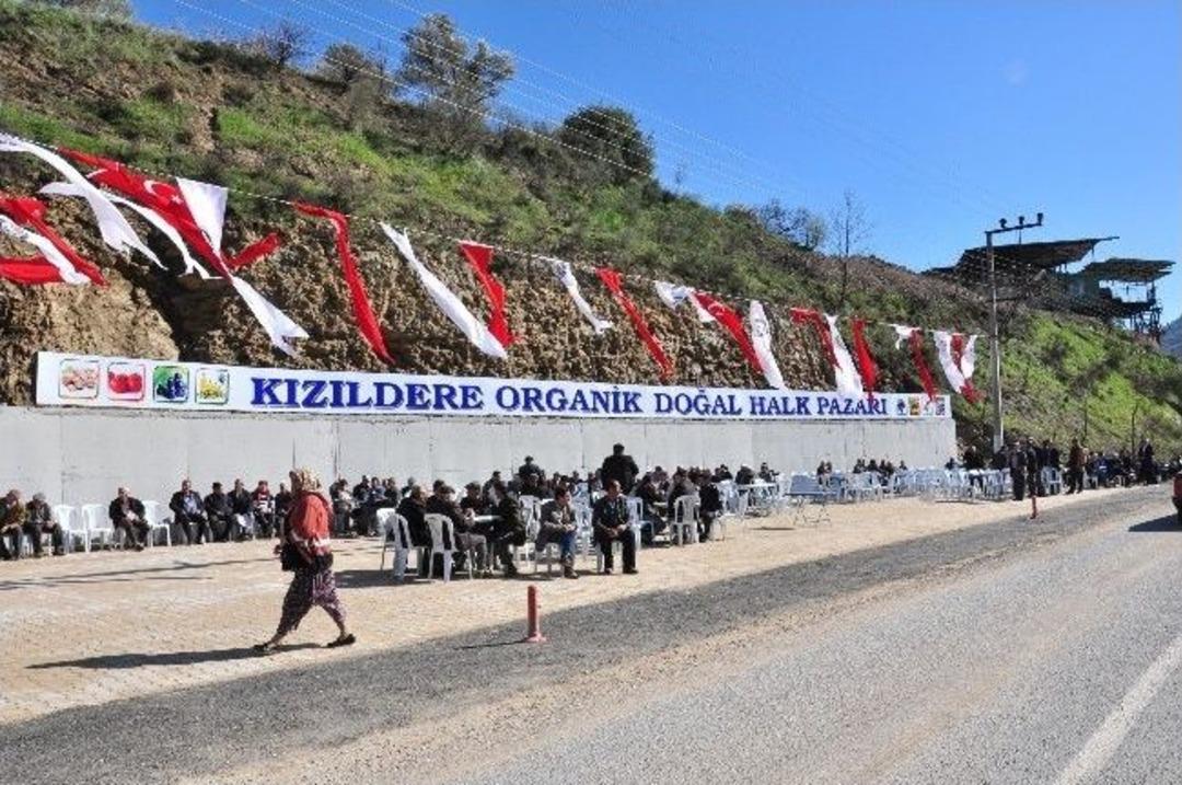 Kızıldere K&ouml;y&uuml;nde A&ccedil;ılış Coşkusu