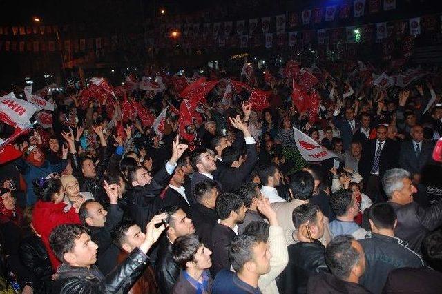 Adıyaman’da, Mustafa Yıldızdoğan Konseri