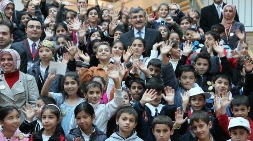 Kitap Dostu Zeytinburnu Okuyor, Yarışıyor