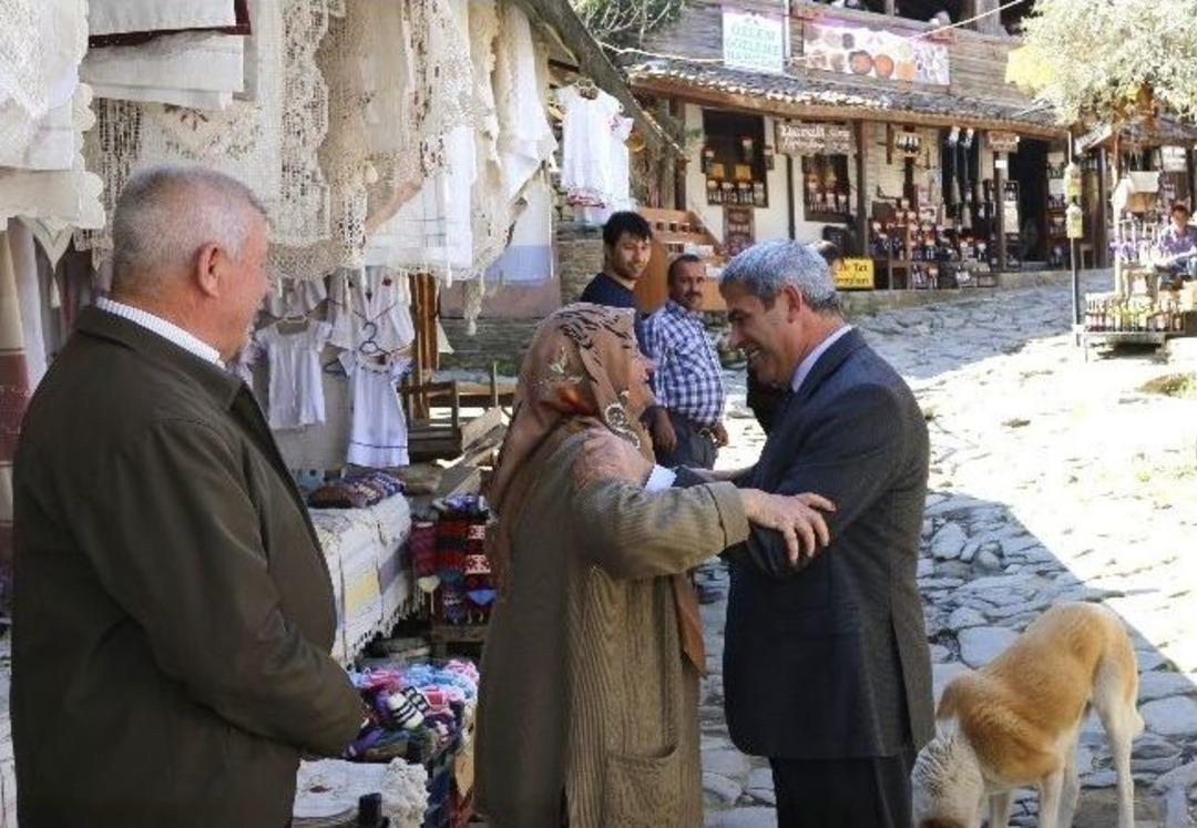 Başkan &Uuml;lg&uuml;r&rsquo;&uuml;n Şirince Ziyareti