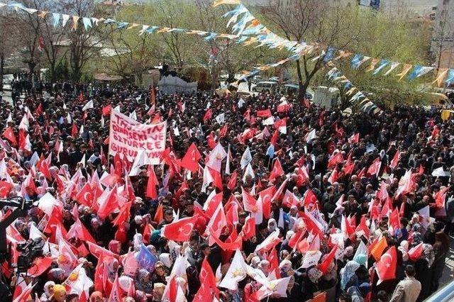 Ak Parti Yahyalı'da Miting Düzenledi