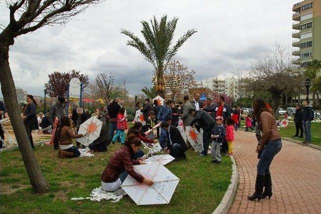 Ak Parti Muratpaşa İlçe Teşkilatı’ndan “uçurtma Şenliği”