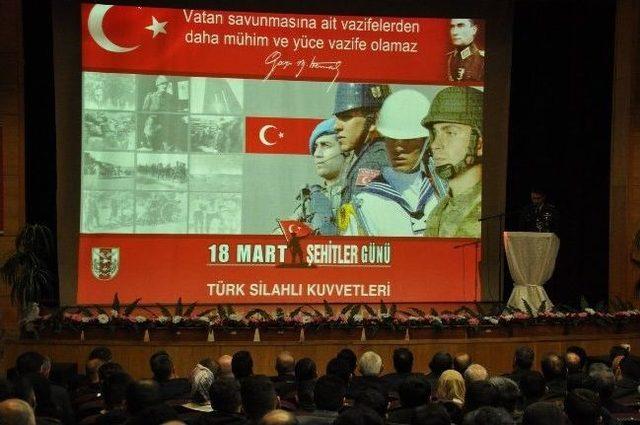 Şehit Eşine Devlet Övünç Madalyası Verildi