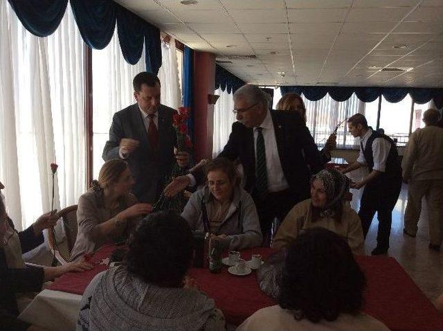 Ak Partili Dereli, Yaşlıların G&ouml;nl&uuml;n&uuml; Aldı 2