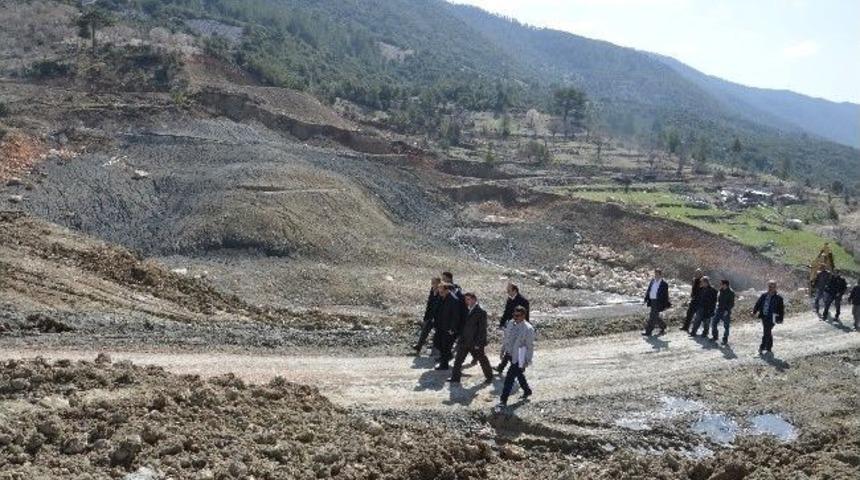 &Ouml;zg&uuml;r, İkizce G&ouml;let Ve Sulama İnşaatında İncelemelerde Bulundu