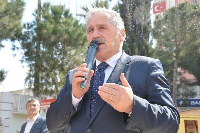 Chp'li Vekiller Soma'da Madencilerle Buluştu