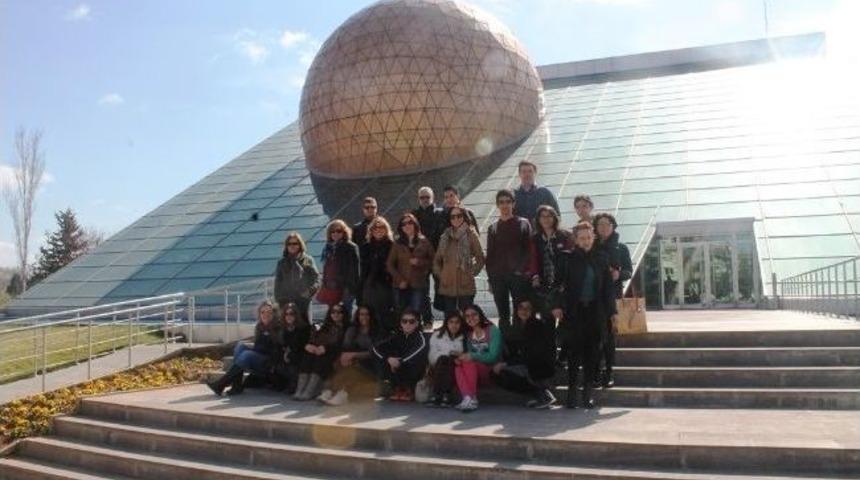 Sbl Gaziantep Geleneklerini Avrupa&rsquo;ya Tanıtıyor