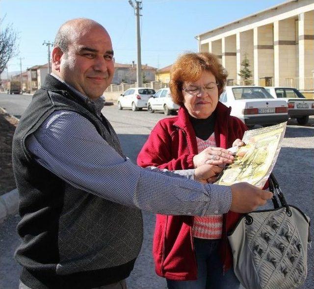 Muhtar Adayı Sıcak Hava Balonuyla Broş&uuml;r Dağıttı 2