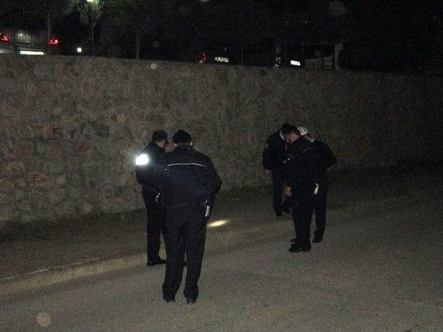 Sakarya&rsquo;da Silahlı Saldırı: 1 &Ouml;l&uuml;, 1 Yaralı 3