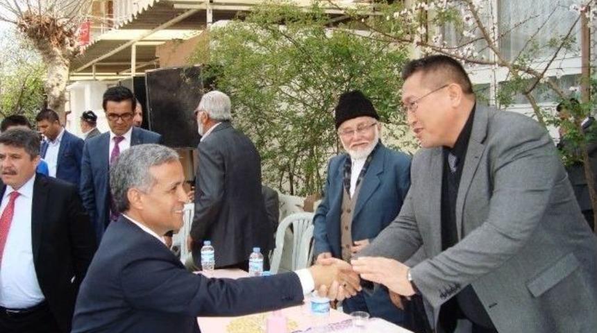 Ak Partili Yurttaş, Kazak T&uuml;rklerini Ziyaret Etti