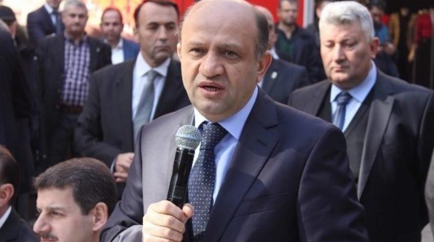 Işık: "türkiye'nin Kalkınması İçin Gece Gündüz Çalışıyoruz"