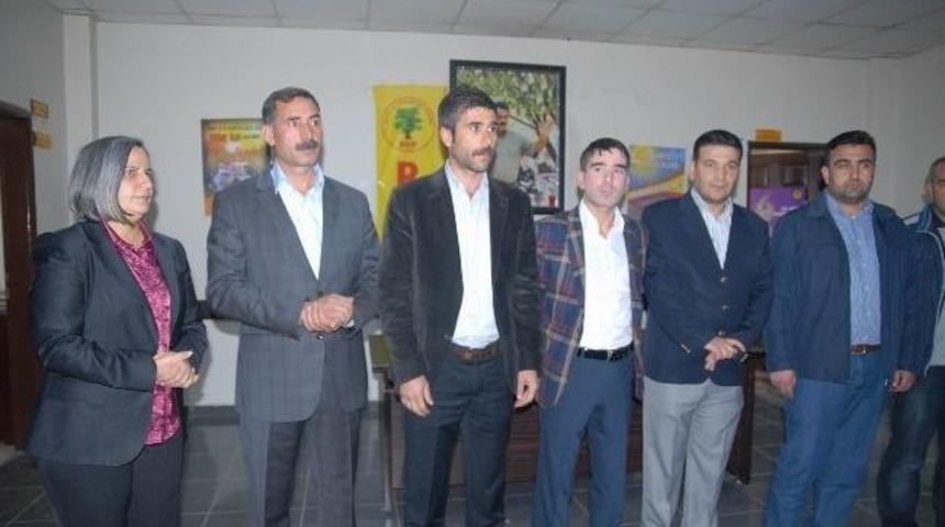 Chp'den İstifa Eden Sur İl&ccedil;e Teşkilatı Bdp&rsquo;ye Ge&ccedil;ti