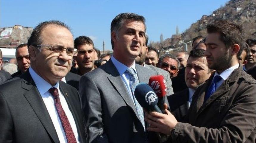 Ankaralı Otob&uuml;s&ccedil;&uuml;ler Mansur Yavaş&rsquo;ı Protesto Etti