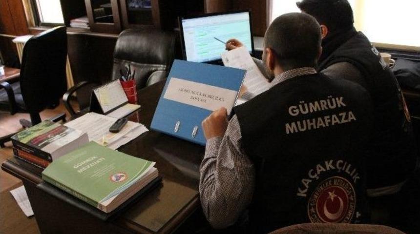 İzmir&rsquo;de Ka&ccedil;ak Akaryakıt Operasyonu